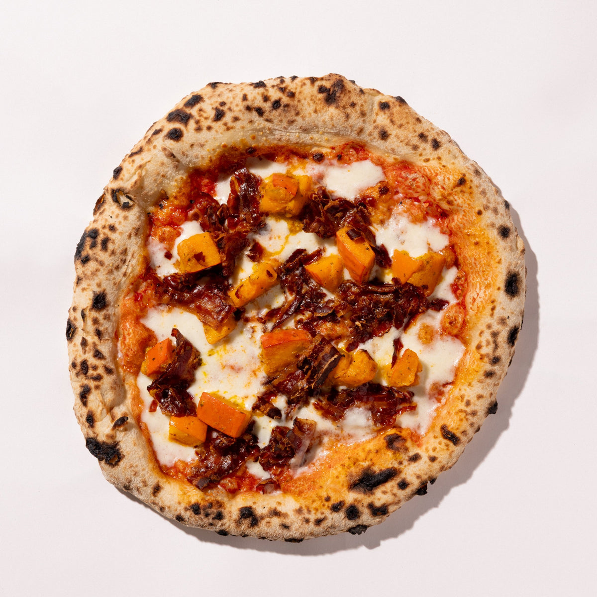 Pizza Kürbis Speciale, fertig gebacken