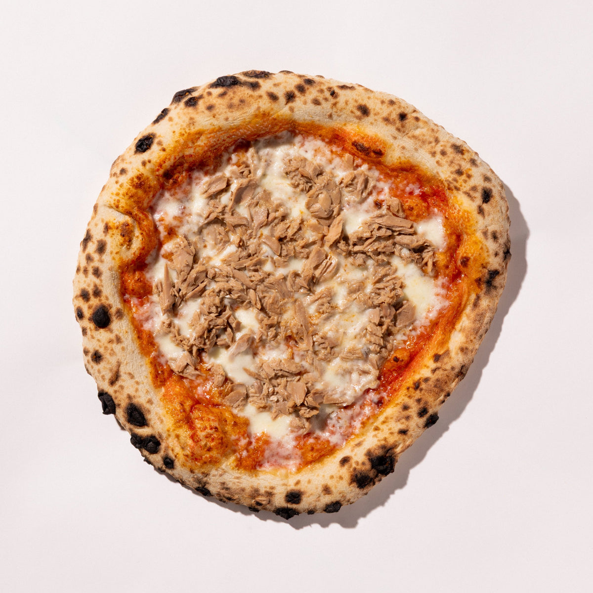 Pizza Tuna, fertig gebacken